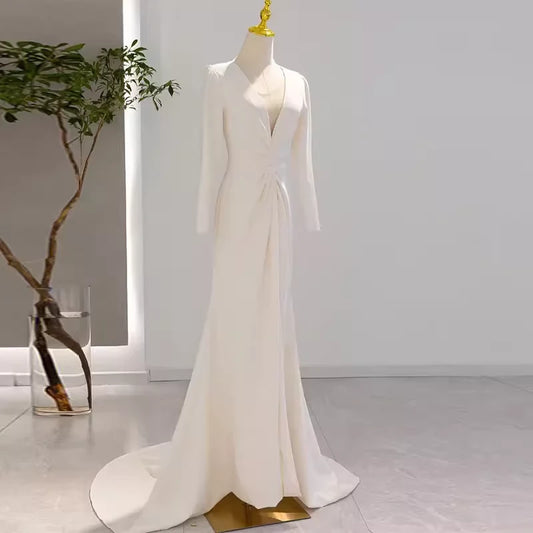 Chic Mermaid Plunging Long-sleeve Zipper-back Train-length Wedding Dress