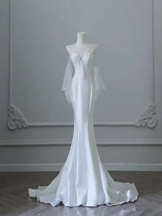 Romantic Mermaid Sweetheart Sheer-cape Keyhole-back Train-length Wedding Dress